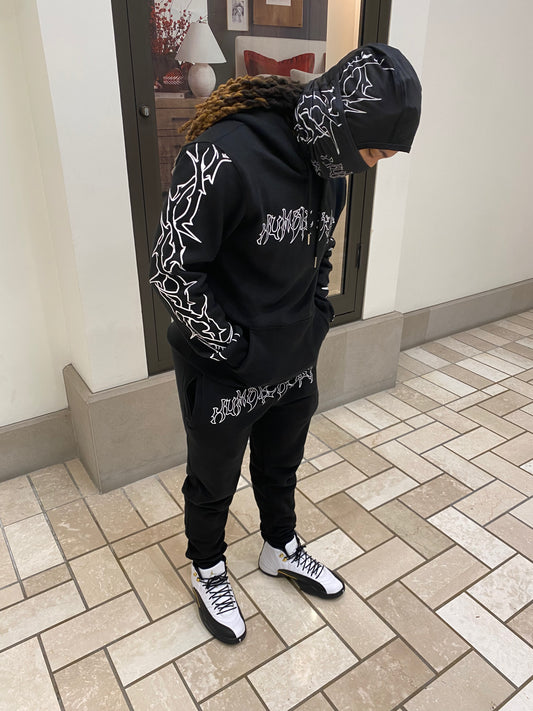 Thorn Hoodies/Sweatsuits